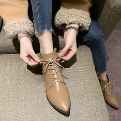 Pointed toe low-heeled ankle boots women's 2026autumn and winter thick heel fashion lace-up boots British style boots