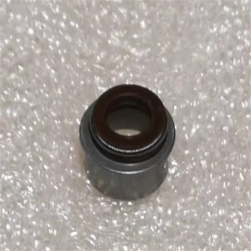 4pcs KDE12EA KDE12STA3 Generator Accessories KM2V80 Oil Seal Valve Guide Oil Seal