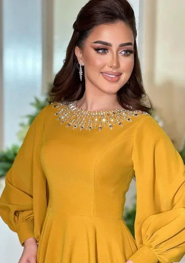 Sukienki wieczorowe Klasyczny dżersej Plisowana Sukienka Midi w kształcie litery A z dekoltem typu scoop Ozdobiona cyrkoniami Wykwintne, wysokiej jakości suknie na przyjęcia Damskie Sukienki szyte na miarę