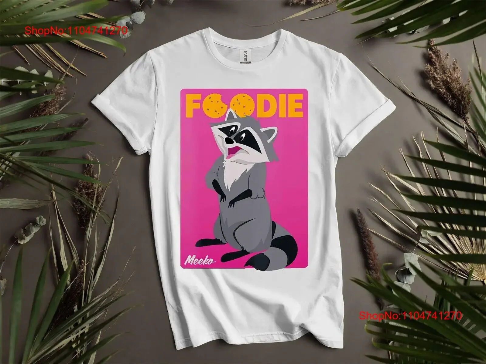 Pocahontas Funny Meeko Raccoon Foodie T Shirt for  vintage Washed Top For Everyday Wear Casual streetwear Unisex homme graphic