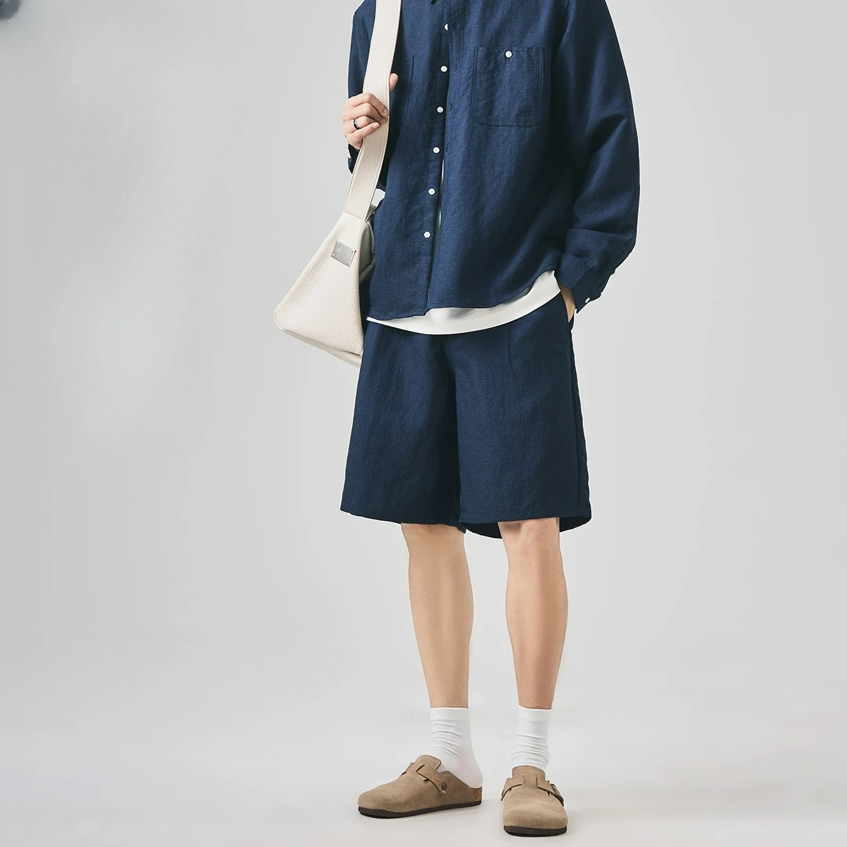 

Men's Sports and Leisure Shorts Summer Thin High-end Loose Outer Pants