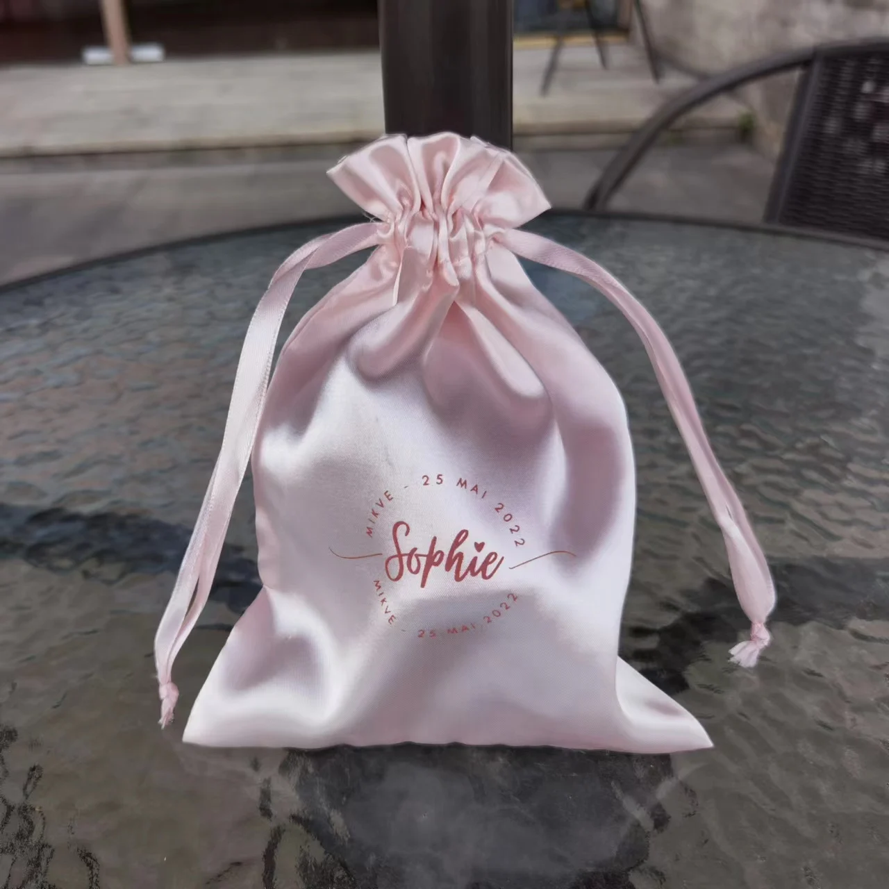 Bolsa de lujo con cordón de satén de seda blanca, extensiones de pelo virgen, para maquillaje, zapatos, ropa, bolsas de embalaje personalizadas, 20P, venta al por mayor