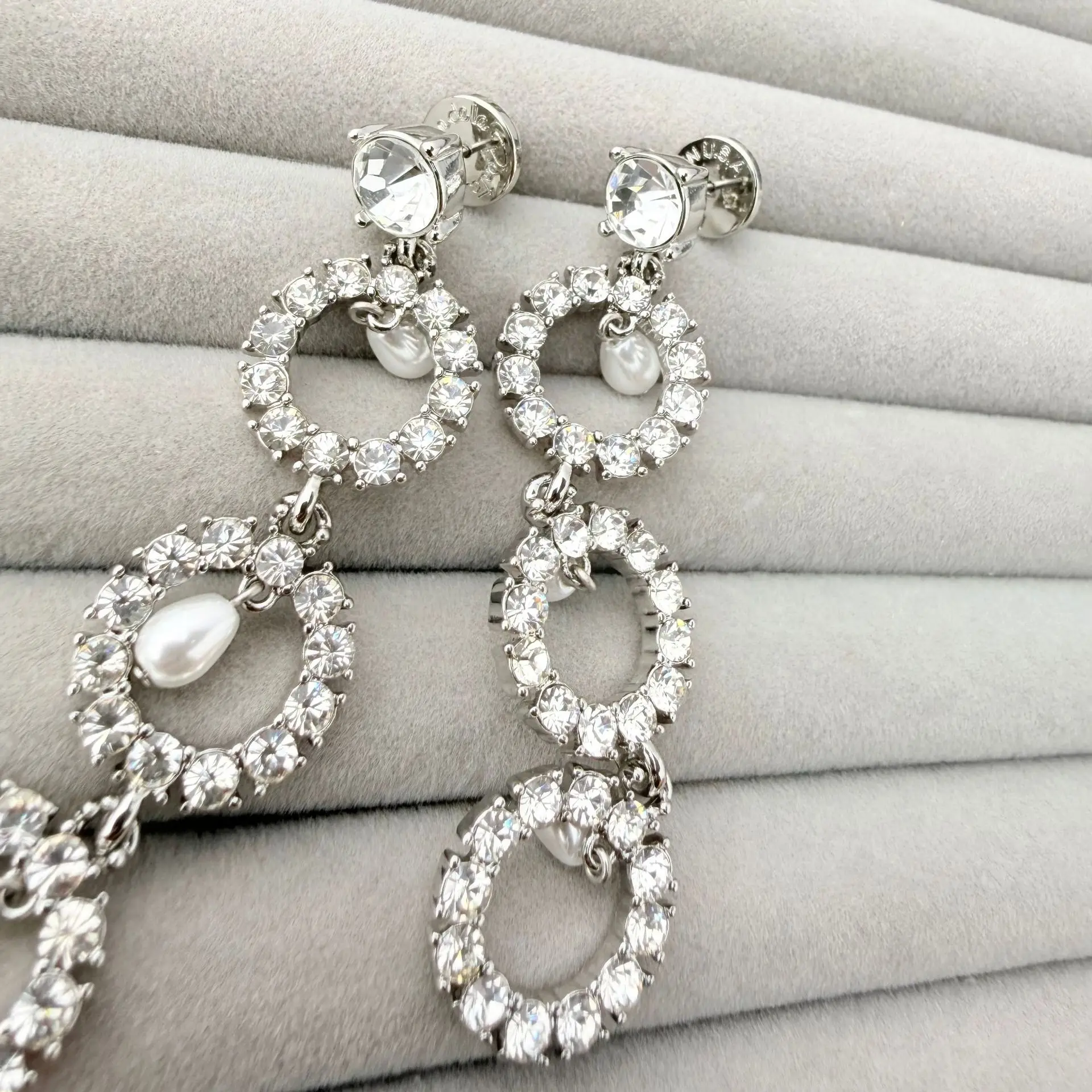 Os Layered Rhinestone & Pearl Drop Stud Earrings, Gold-plated Tone Triple Hollow Crystal Circle for Women Party Ear Jewelry Gift