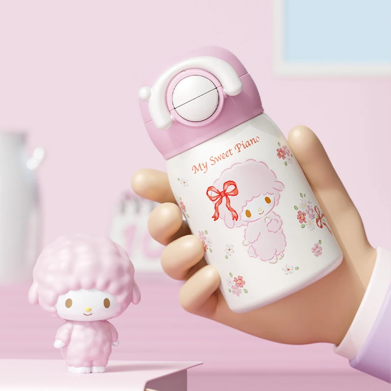 Neue Sanrio 220 ml Wasser Tasse Cartoon Hellokitty Kuromi Klavier Doppel Trinken Isolierte Tasse Für Student Mini Tasche Tragbare Tasse geschenk