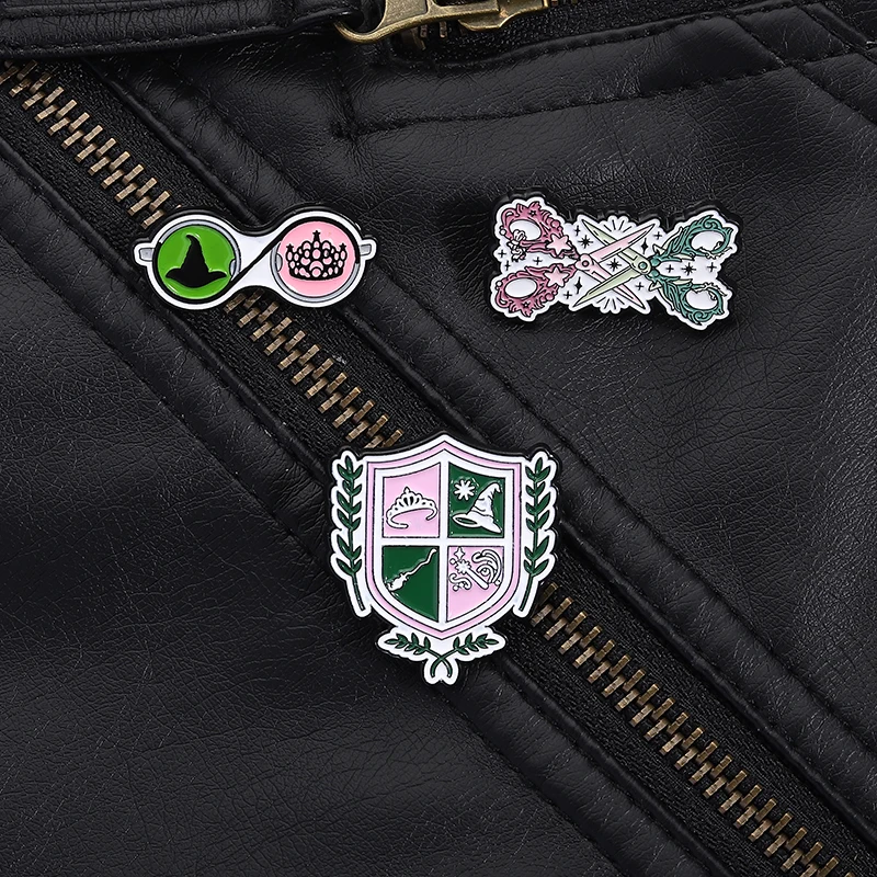 Wicked Witch Crown Shield Brooch Magic Themed Cartoon Pin with Safety Clasp for Cosplay Costume Party Gift Decoration