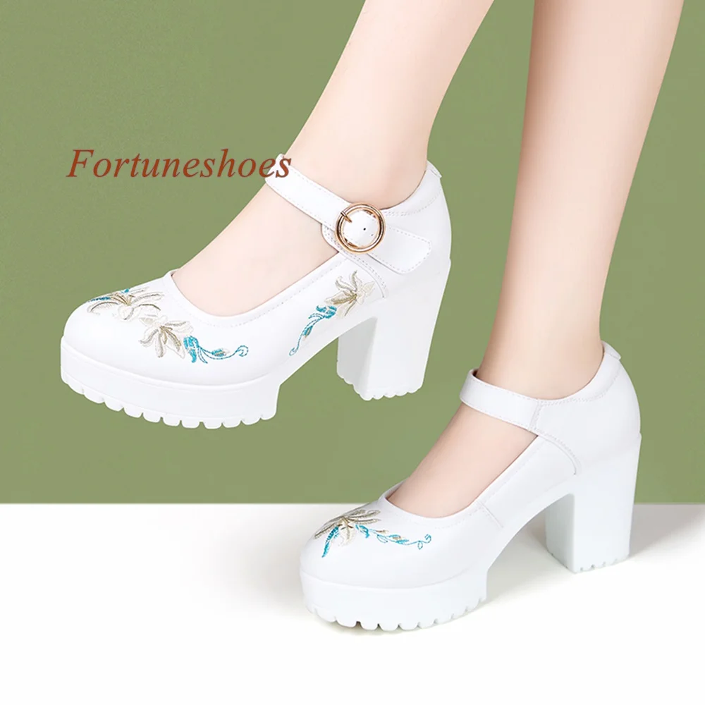 

Embroider Chunky Heel Round Toe Pumps Belt Buckle Women Shoes Shallow Solid Chinese Style Fashion Casual 2024 Newest Pumps