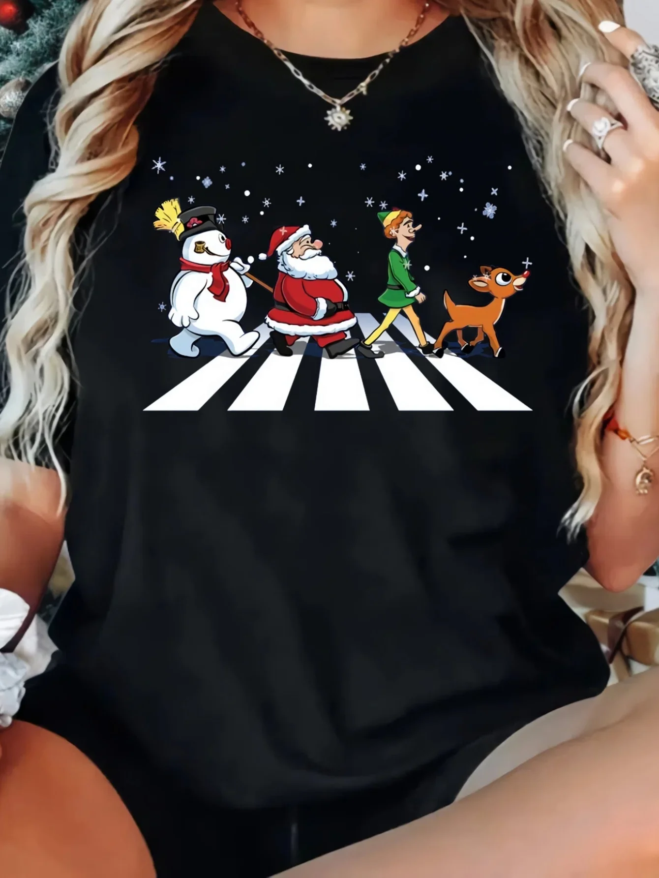 T-Shirt graphique de noël pour femmes, imprimé père noël bonhomme de neige renne, décontracté, manches courtes, col rond, vêtements esthétiques