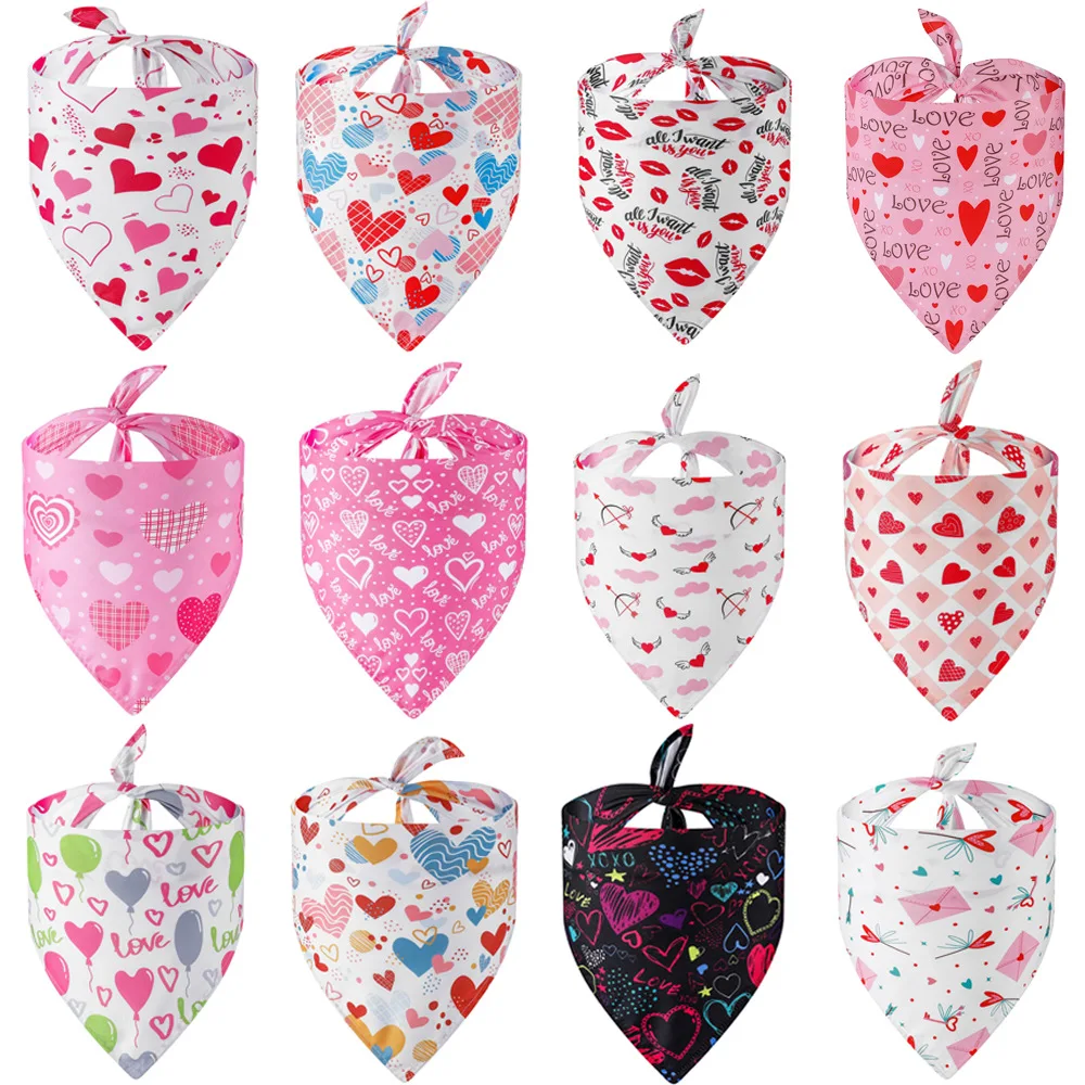 Sucado Custom Love Heart Cartoon Printed Polyester Triangle Pet Scarf Dog Bandana Valentine's Day Clothing Supplies New Design