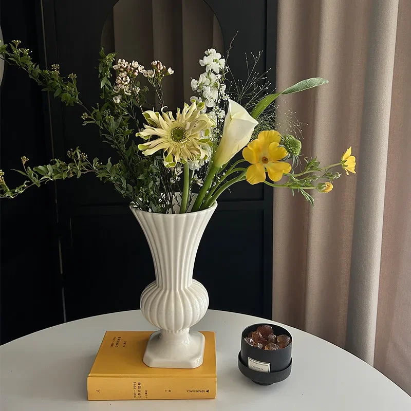 French Cream White Ceramic Vase,Elegant Floral Arrangement Vessel for Tulips,Rustic Table Centerpiece for Living Room,Home Decor