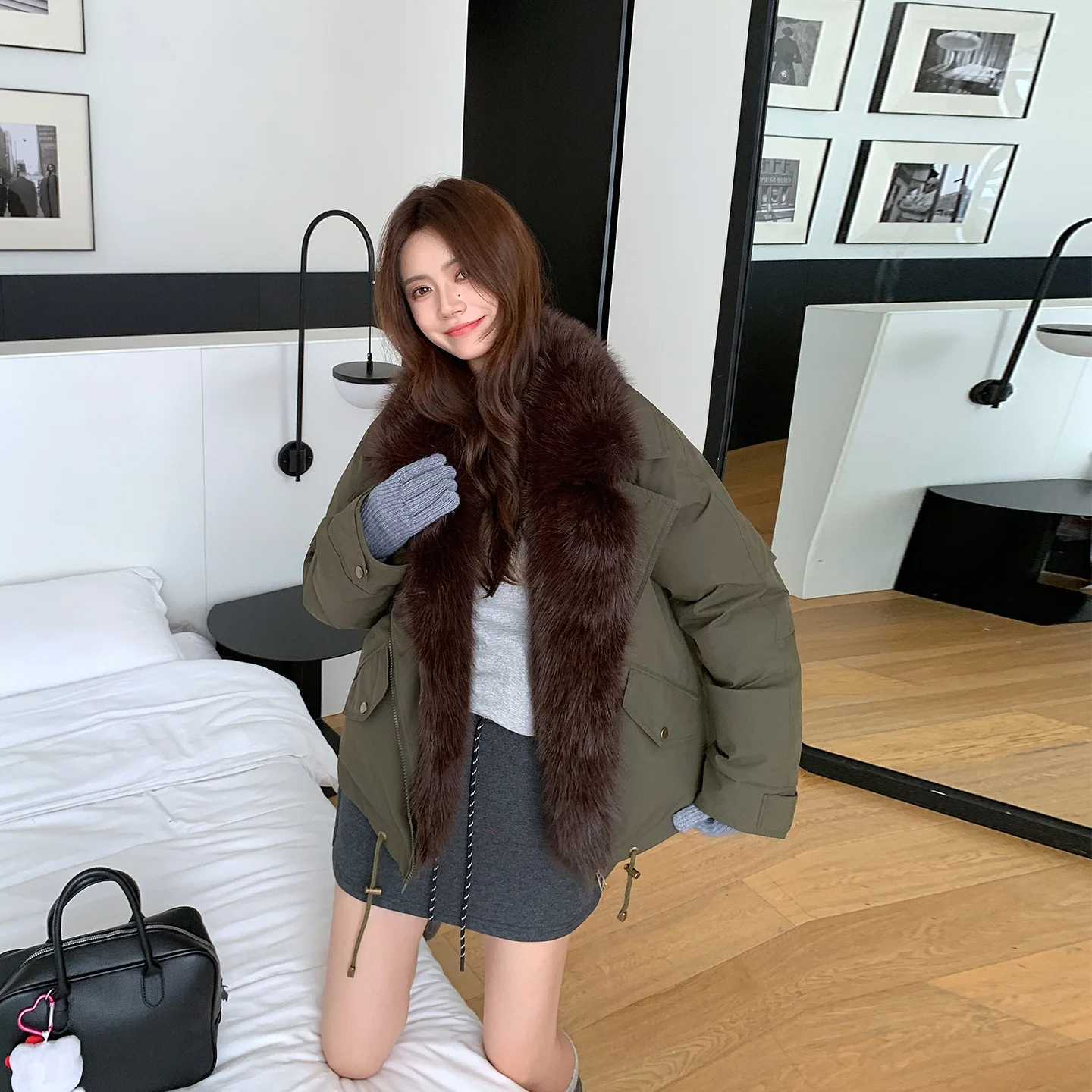 Parkas Women Winter Jacket New High-Quality Large Fur Collar Lapel Versatile Loose Drawstring Thicke Warm Cotton Padded Jacket