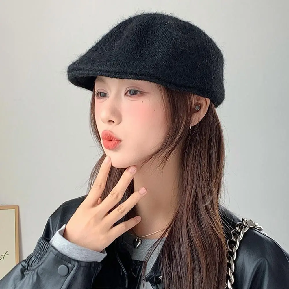 หมวกเบเร่ต์แฟชั่นฤดูหนาว สีพื้น สไตล์เรโทรฝรั่งเศส หมวกศิลปิน ดีไซน์หรูหรา เข้าได้กับทุกชุด หมวกเบเร่ต์ผ้าสักหลาดสำหรับผู้หญิง