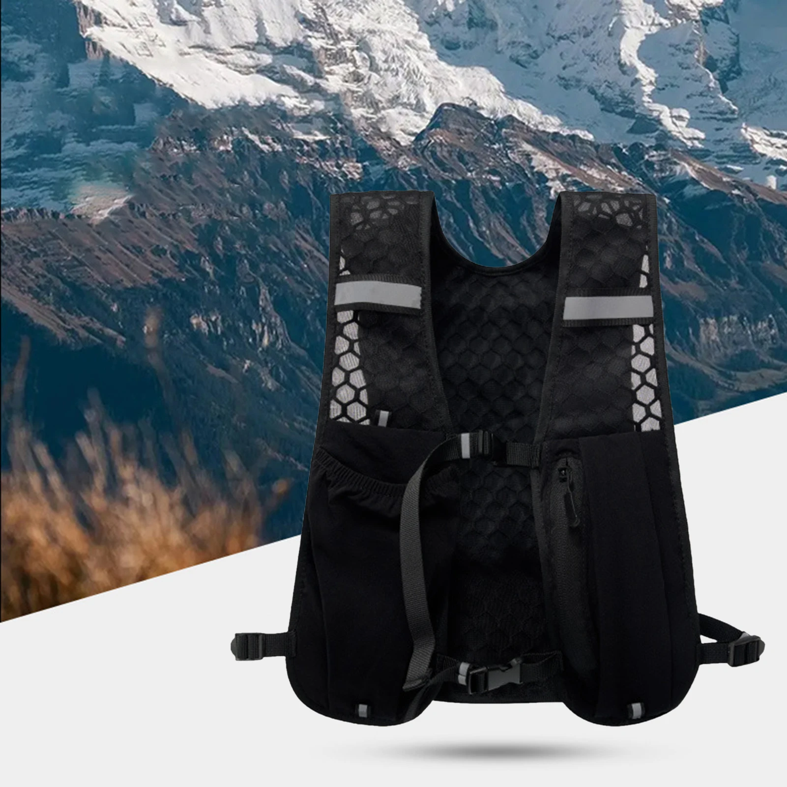 

Lightweight Reflective Hydration Vest for Running Cycling Hiking Adjustable Chest Straps Water Reservoir Backpack