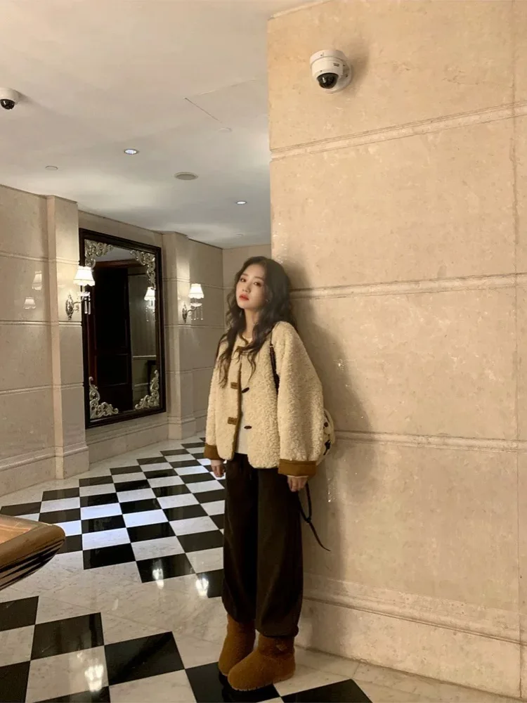 ラムファー オートジャケット レディース 秋冬 両面着用 レザーファー一体型 暖かいトップス スエードコットンコート 通勤用 スレ...