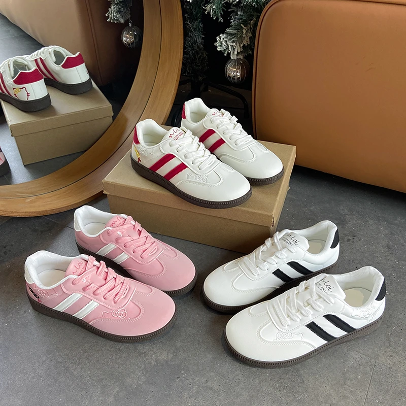 Spring / Autumn Elegant Round Head Sexy Running Sports and Leisure Shoes Fashionable Best Selling New Comfortable Women's Shoes