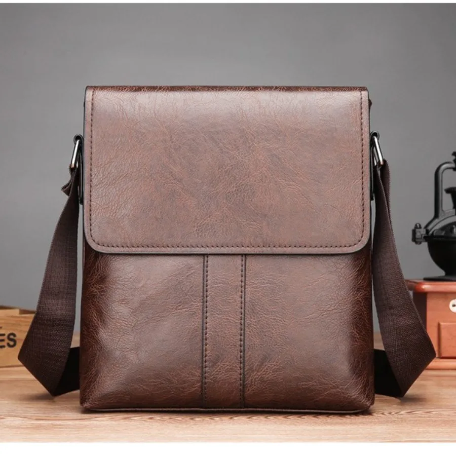 

【Новый стиль】Кожаная сумка через плечо, мужской портфель, вместительная деловая сумка для поездок на работу, мужской рюкзак, повседневный корейский рюкзак.