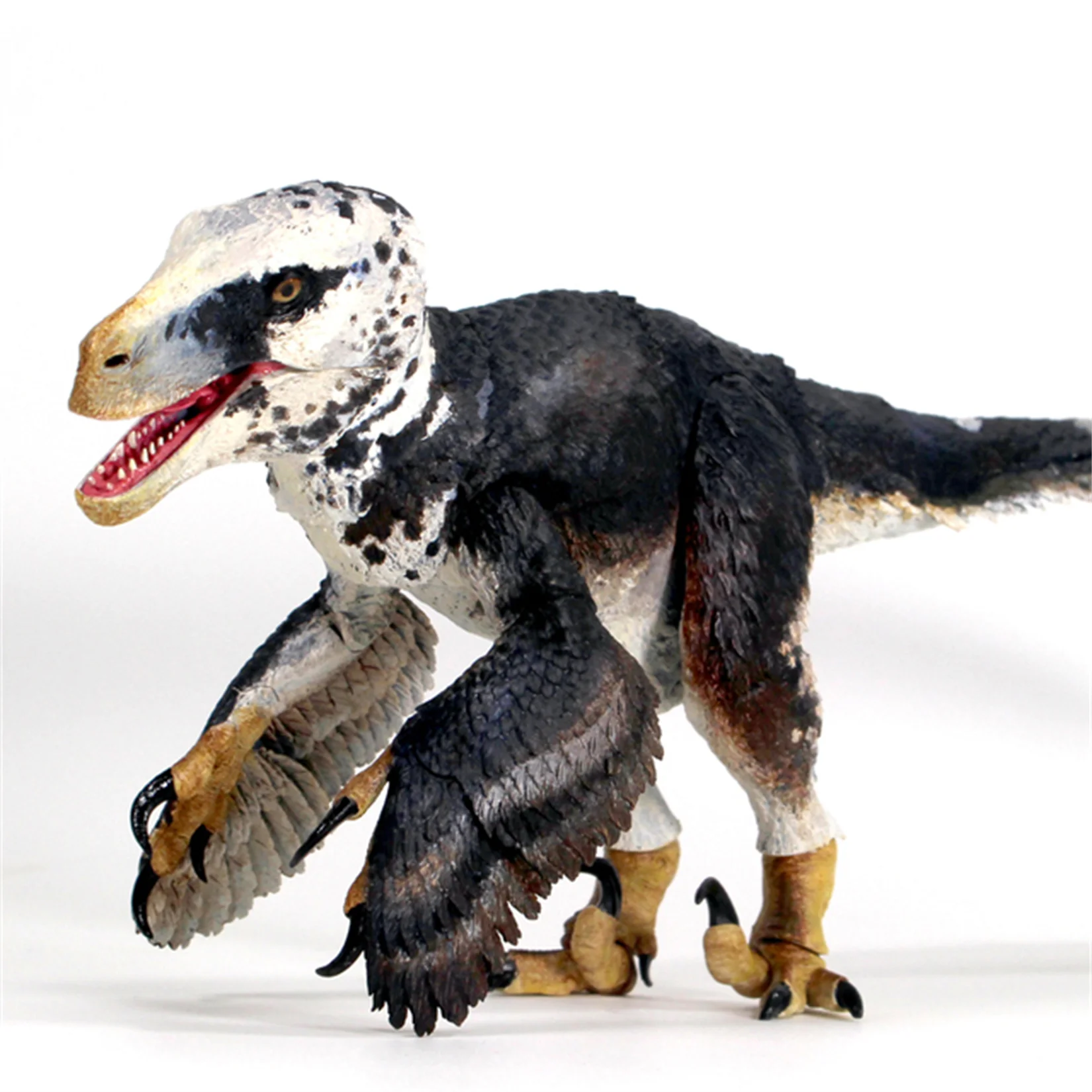 Beasts of The Mesozoic 1:18 Scale Utahraptor Ostrommaysi Model Dinosaur Animal Action Figure Collection Scene Decoration s