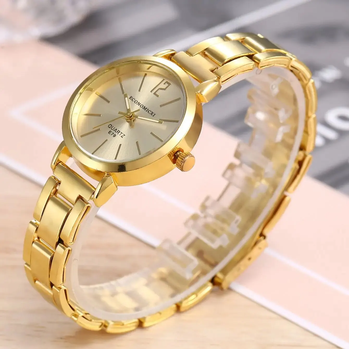 Women's Simple Dial Hollow Strap Quartz Wristwatch Set, Senhoras Relógios, Pulseira de Ouro, Luxo, Estudante, Moda, 2pcs