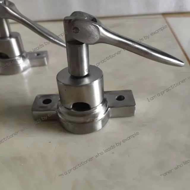 

Operating table slider clamp holder leg holder holder hanging operating table accessories locking member