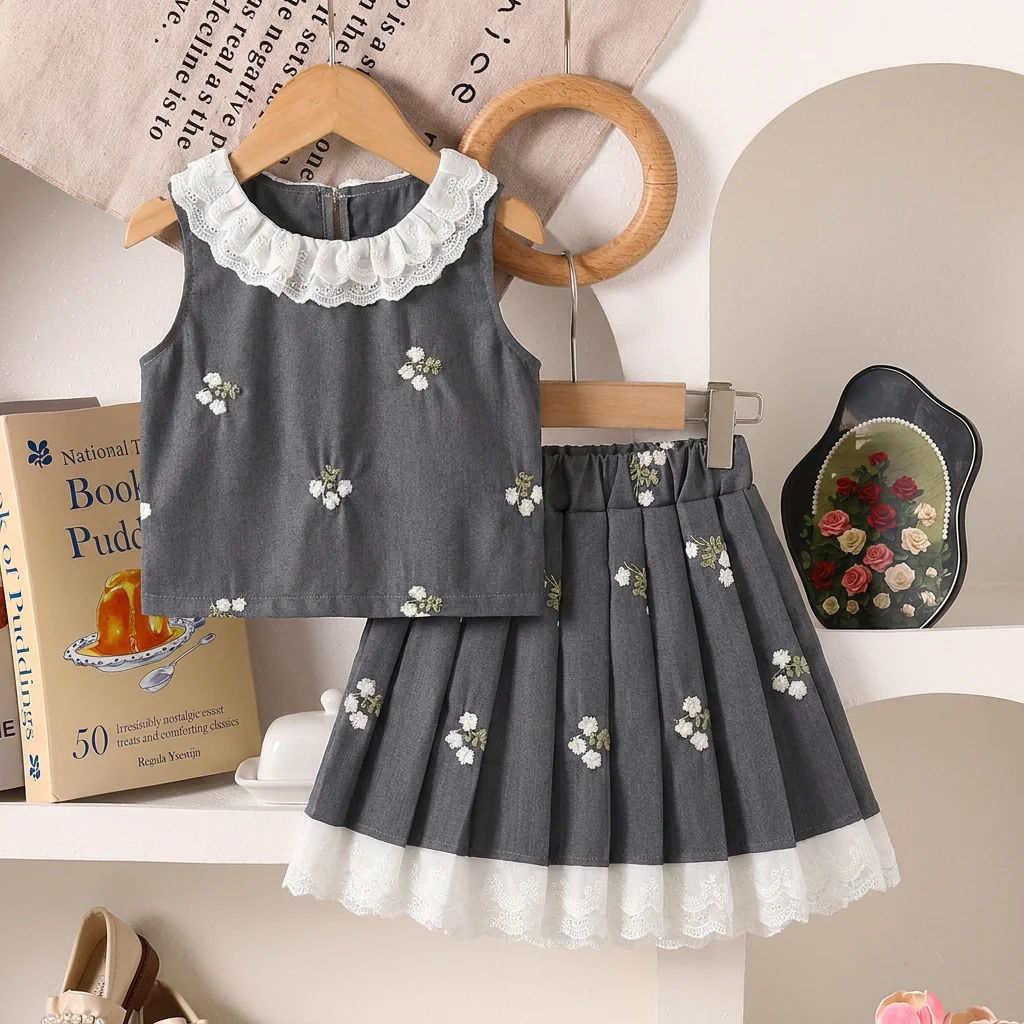 Summer Korean Version of College Atmosphere Flower Embroidery Collar Vest+pleated Skirt Two-piece Set Girl's Clothing