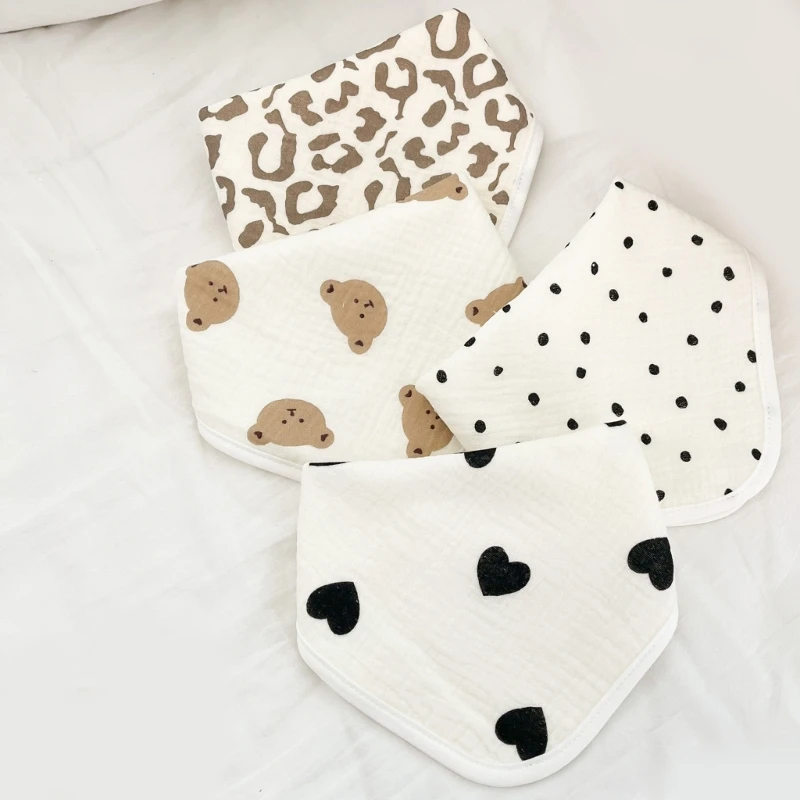 

Dual-use Baby Bib Handkerchief Newborn Saliva Towel Feeding Cotton Burp Cloths Kerchief Cartoon Bear Bandana