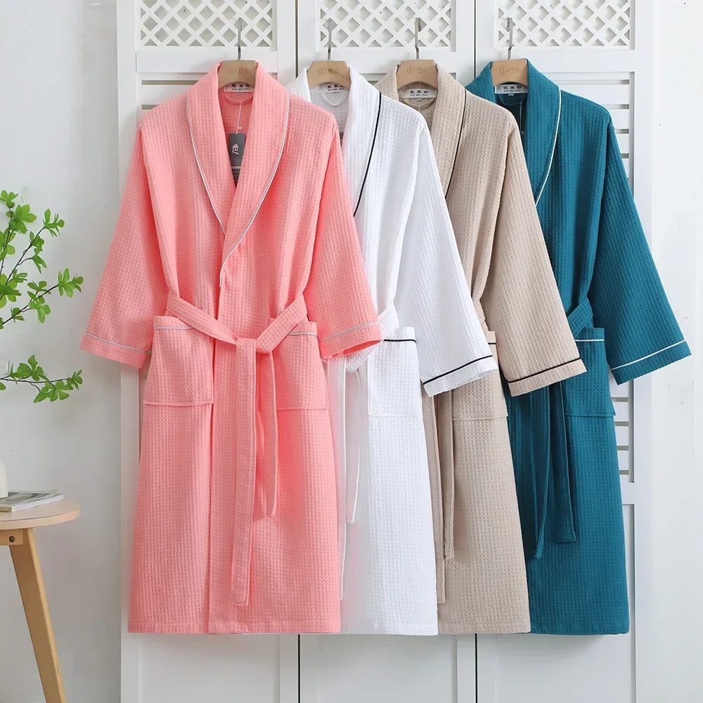 

Cotton Color Matching Couples Bathrobe for Spring and Summer Waffle Water Absorbing Long Sleeve Sleeping Robe for Couples