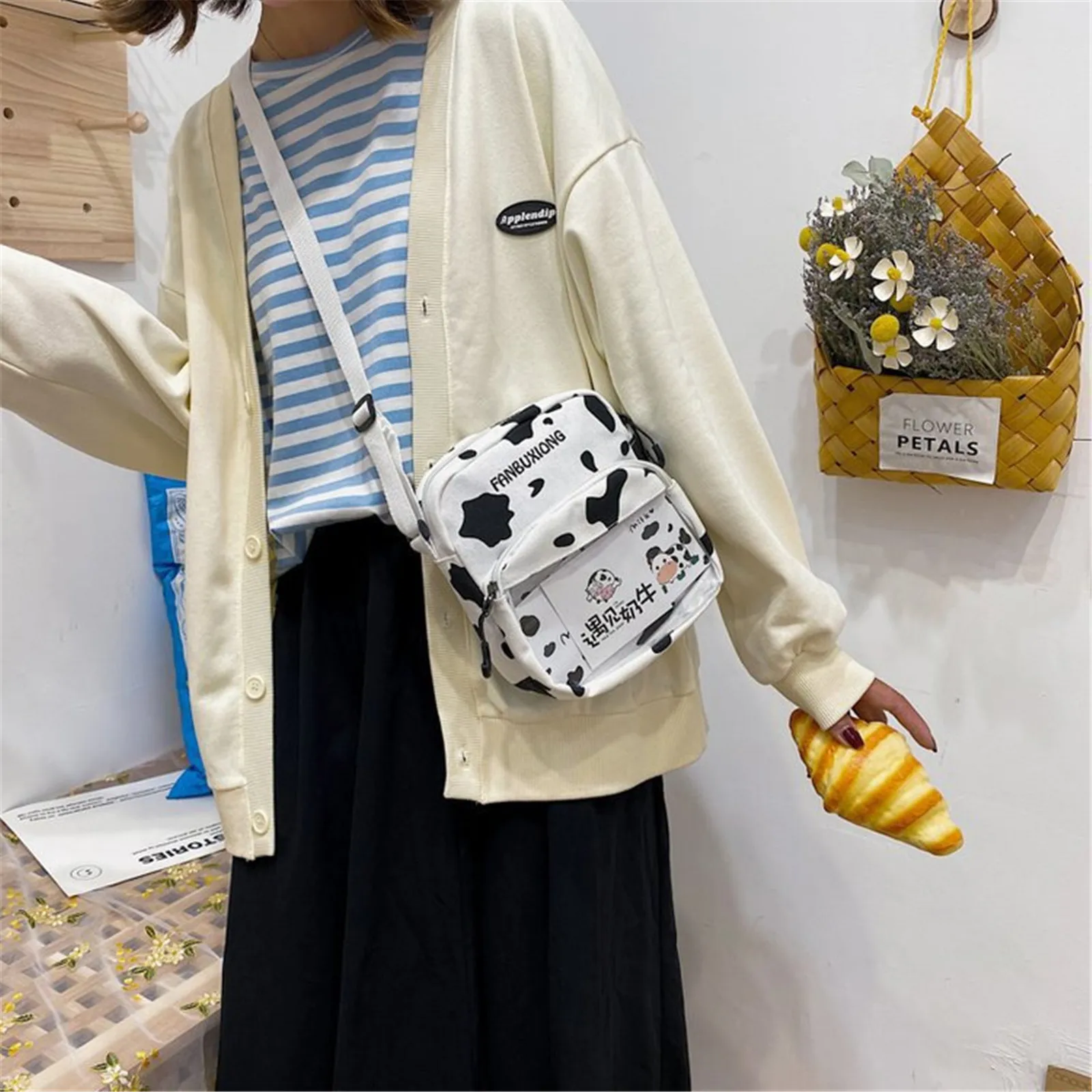 Cute Cow Pattern Canvas Crossbody Bag Mini Shoulder Bag Student Small Messenger Phone Bag Purse