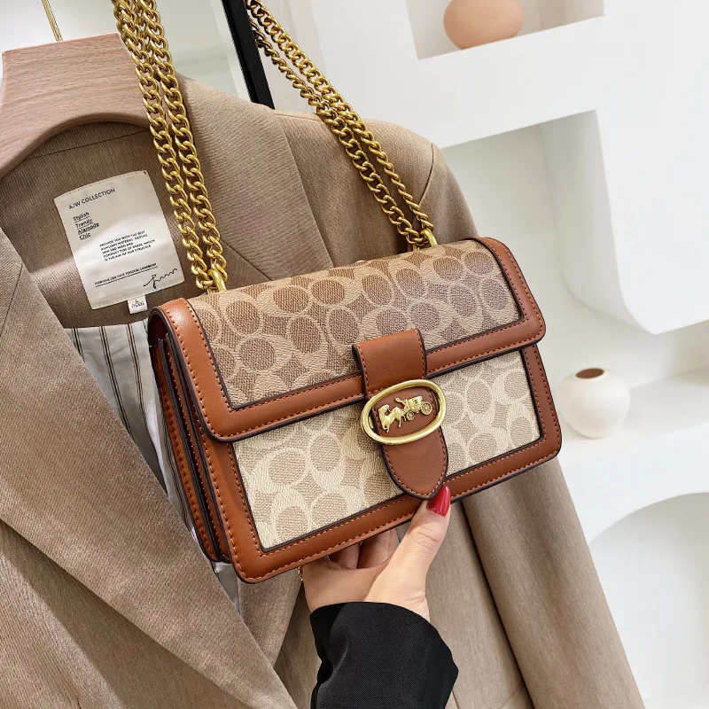 High-End Color Contrast Women's Crossbody Bag Light Luxury Designer Fashionable Underarm Small Versatile Shoulder Bag