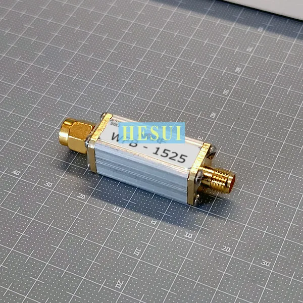 1500-2500MHz LC Discrete Element Ultra Wideband Bandpass Filter, Small Size, SMA Interface