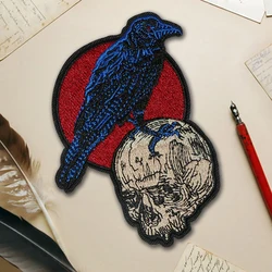 1PC Crow On The Skull Embroidered Patch Iron On Sew On Patches For Clothing Cap Bag Jacket DIY Gift Badge With Hot Adhesive