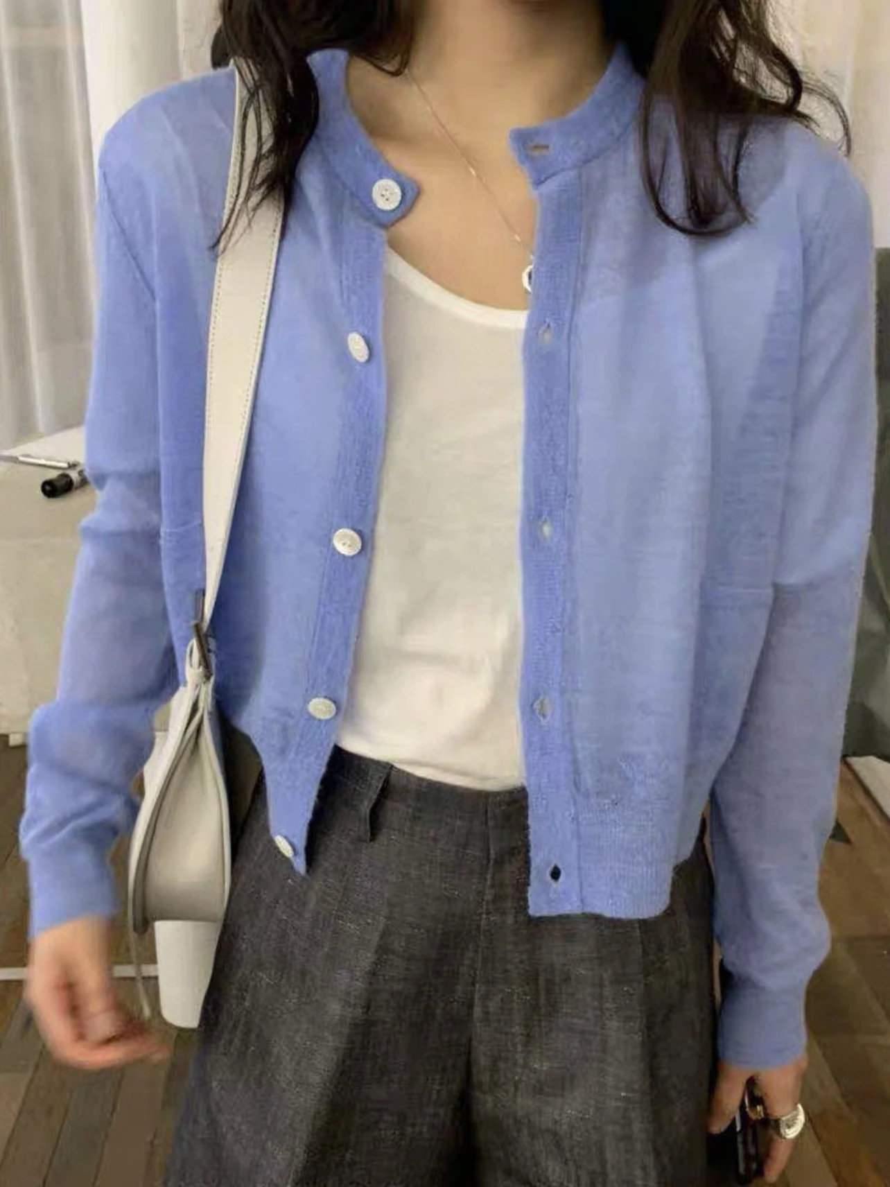 

Женский топ Miss Candy с длинными рукавами, круглым вырезом, на пуговицах, приталенный, тонкий, прозрачный, для повседневной носки, весенний дизайн