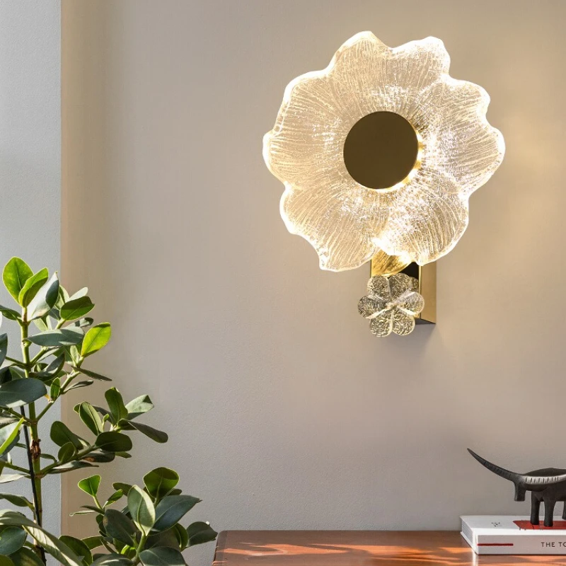 French Style Wall Lamps Romantic Flower Design LED Wall Light Parlor Bedroom Bedside Table Study Restaurant Cafe Home Decor Lamp
