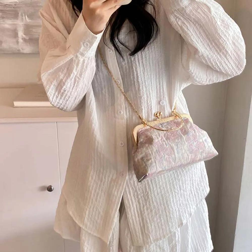 Sluiting Frame Borduren Chinese Stijl Handtas Luxe Portemonnee Hanfu Shell Handtas Grote Capaciteit Polyester