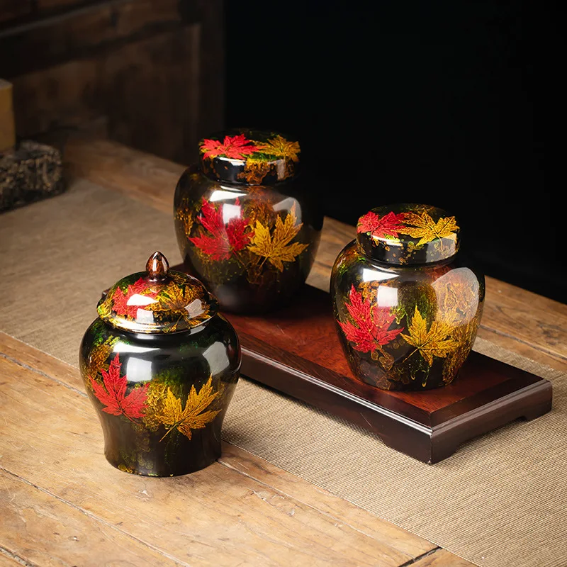 Big Lacquer Jar Creative Maple Leaf Ceramic Sealed Jar Elder Birthday