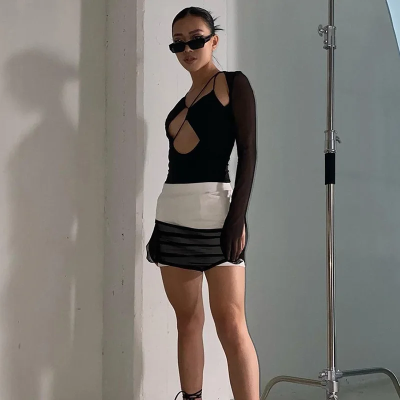 여성용 블랙 메쉬 긴 소매 바디 수트 프론트 할로우 아웃 붕대 바디 수트