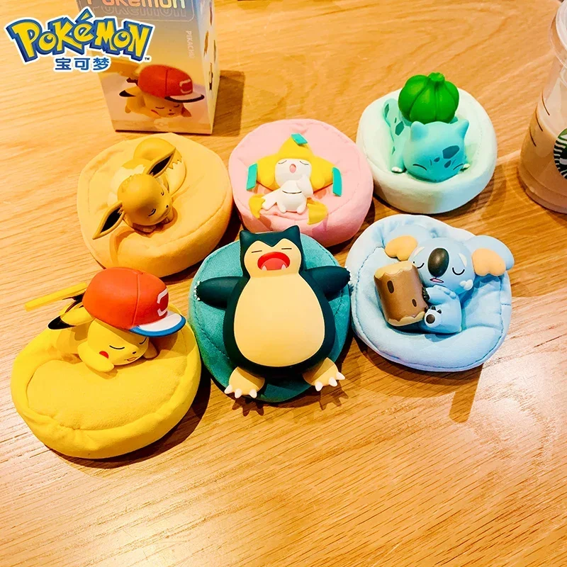 Pokémon Starry Dream Case Figura Anime, Enfeites de Carro, Mesa Decore, Pikachu, Komala, Eevee, Jirachi, Snorlax, Bulbasaur, Presente Criança