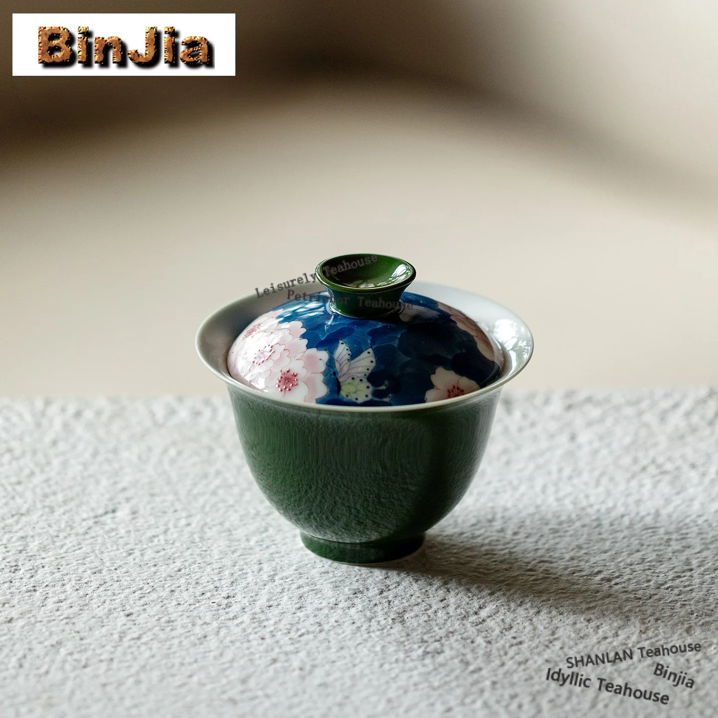 

100ml Hand Painted Butterfly Gaiwan Aesthetic Tea Tureen Household Tea Bowl with Lid Kit Tea Maker Cover Bowl Cafes Ornaments