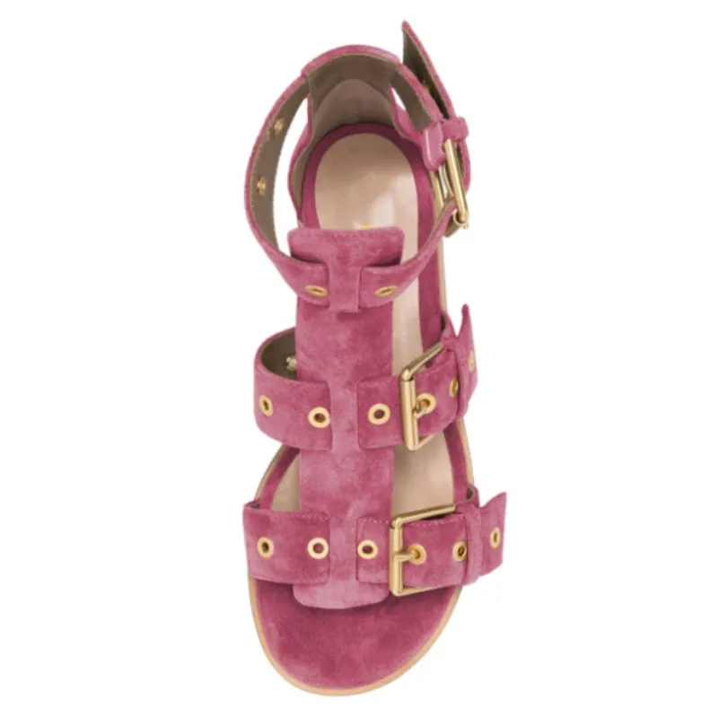 DIZHUANG صندل مسطح مثير للنساء. صندل من جلد الغزال الوردي (الأزرق). أحذية نسائية صيفية. الأجهزة الصنادل حزام مشبك. عرض أزياء