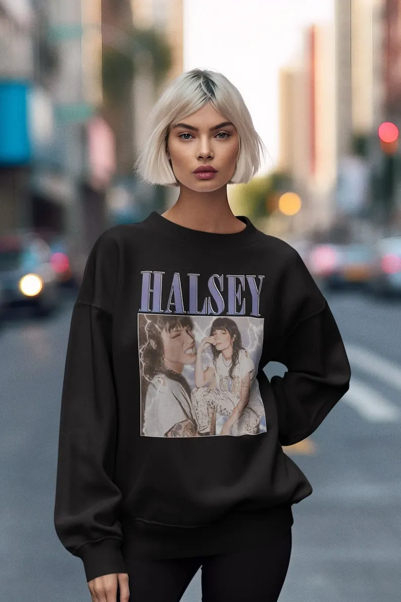 

Halsey Sweatshirt, Pop Music Fan Jumper, Oversized Pullover, Graphic Tee, Unisex Hoodie, Retro Fan Gift, Music T-Shirt, Gift for