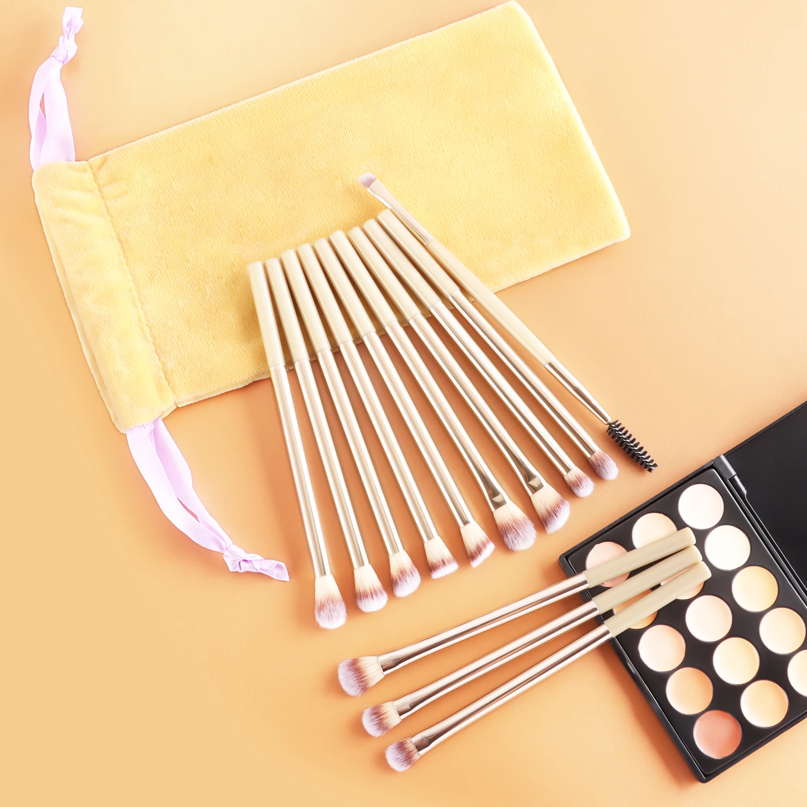 Grenzüberschreitendes 13-teiliges Augen-Make-up-Pinsel-Set: Lidschatten- und Detailpinsel, Augenbrauenpinsel mit Samtbeutel – Kosmetikwerkzeug