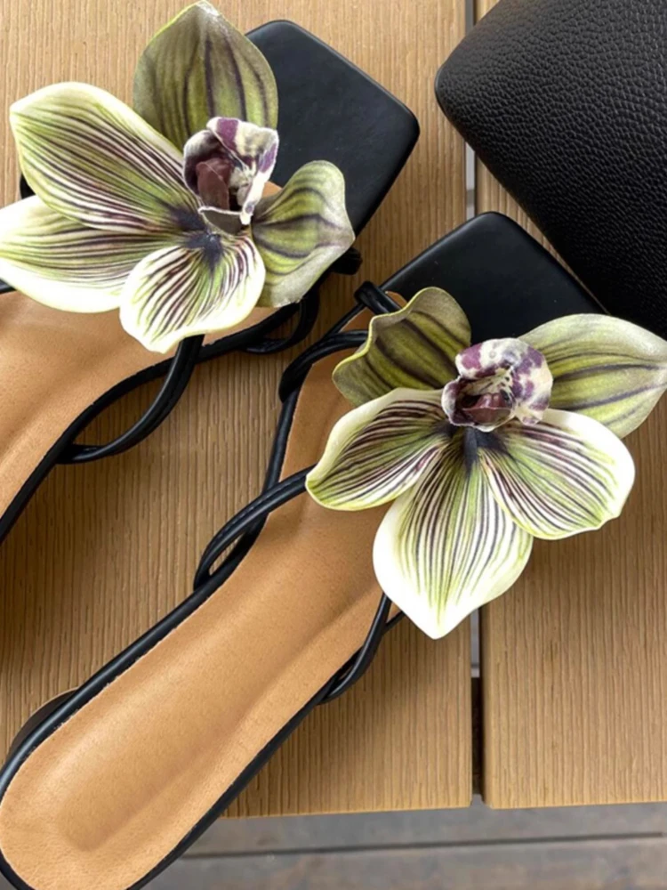

Thai niche brand simulation flower shoes, exquisite high heels, fairy flower jewelry, versatile slim heels, sandals for women