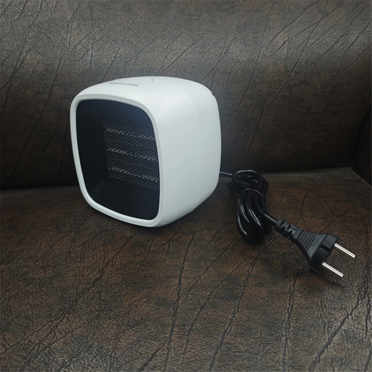 

GOB-oDesktop Heater Household Square Small Electric Heating Fan Office Portable Speed Heating Heater EU