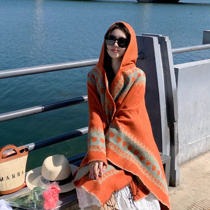 

Vintage Geometric Print Imitation Cashmere Poncho Hooded Women Warm Tassles Cloak 2024 Spring Autumn Shawl Outwear Cloaks Capes