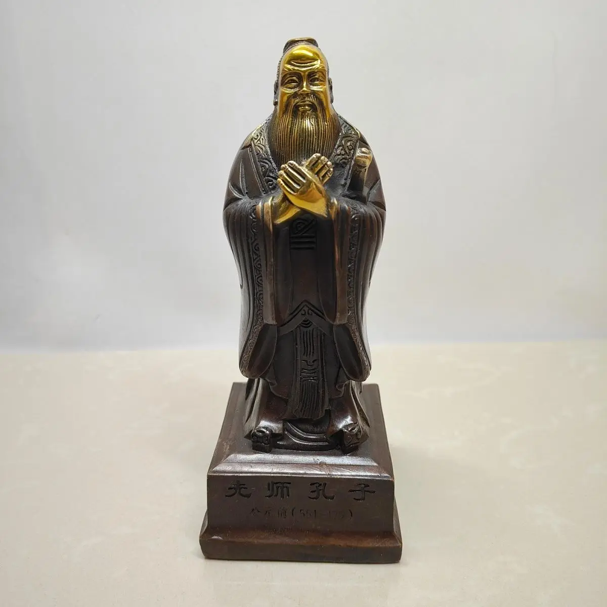 

Confucius Confucius statue ornament brass statue copper home study desktop handicraft gift