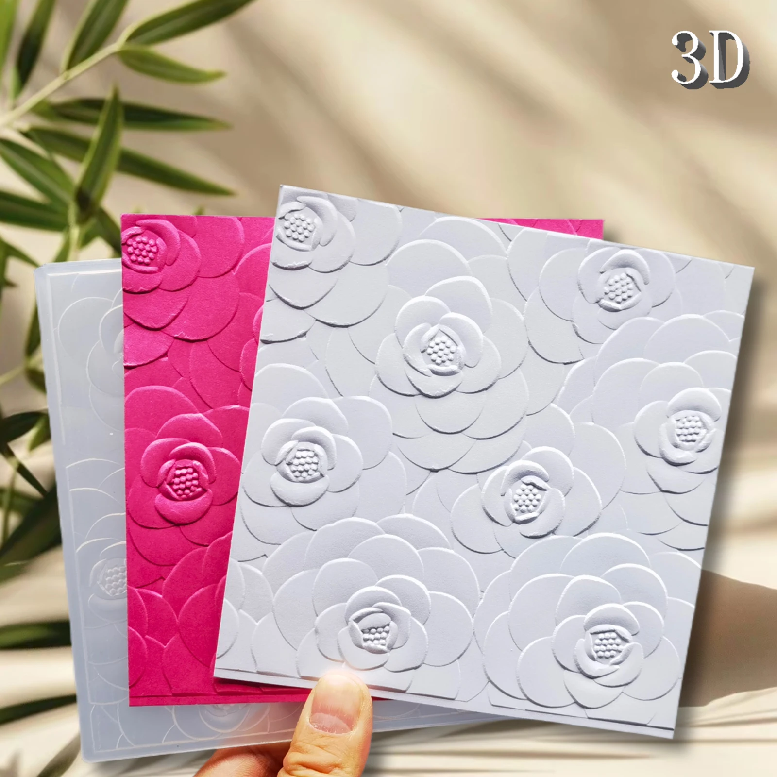 1 Stück neu eingetroffener geprägter Ordner – „Dreamy Cluster of Flowers“-Textur-Hintergrunddesign, praktische Prägung für die Herstellung von Karten