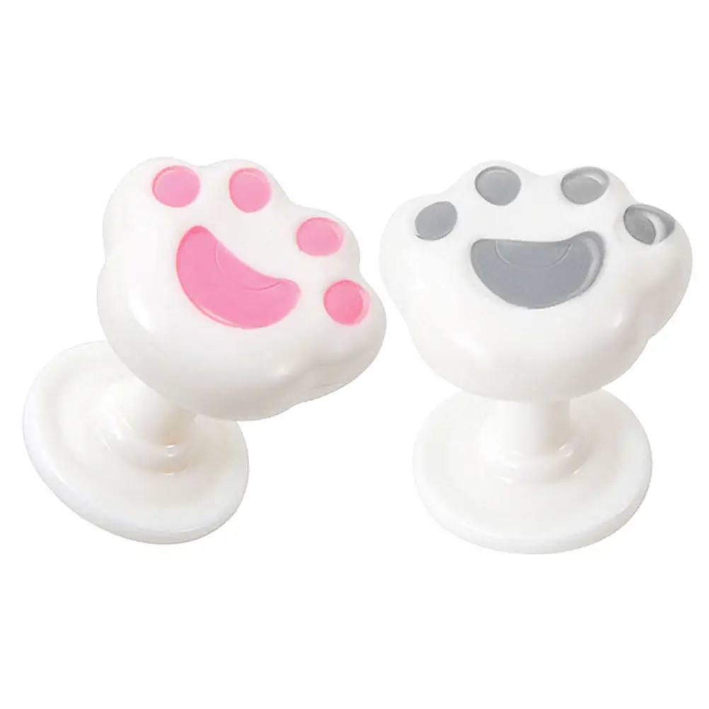 

1Pair Cat Claw Toilet Button Helper Assistant Tool Bathroom Toilet Flush Button Replacement ABS Restroom Flushing