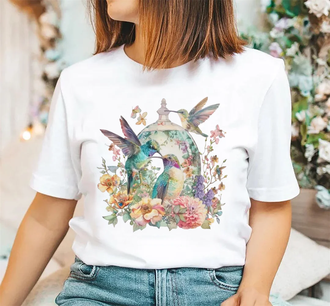 Short Sleeved Printed Hummingbird and Flower Pattern Cute Women's Casual O-Neck Cartoon Printed Top Basic Women's Clothing T-Shi