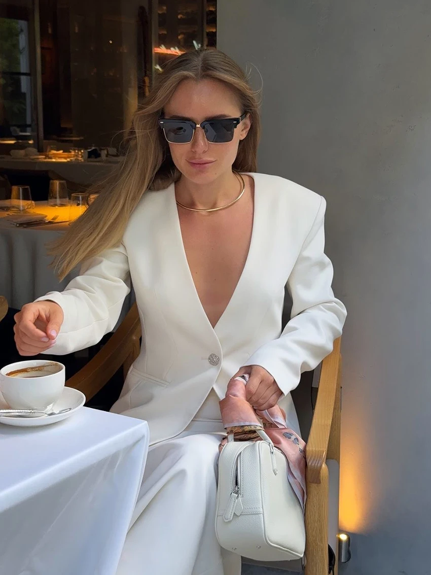 Marthaqiqi Winter Ladies Nightgown 2 Piece Suit Long Sleeve Nightwear Sexy V-Neck Sleepwear Long Skirts Fashion Women Pajama Set