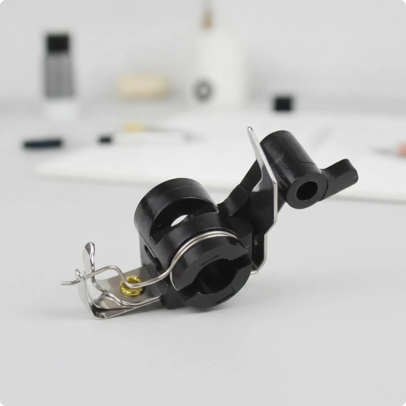 Sewing Accessory Compact Automatic Needle Threader Accessory Sewing Machine Needle Threader Lightweight for Garment Repairs