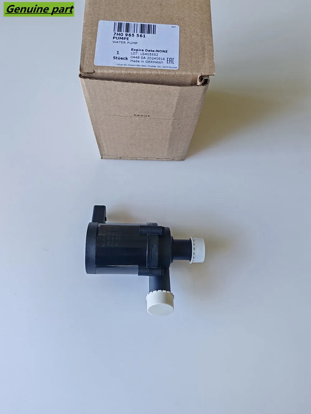 Brand New Genuine Engine Cooling Water Pump 8E0965559 7H0965561 For VW Amarok Seat Alhambra mk5 2010 Onwards For Audi A4 B6 B7