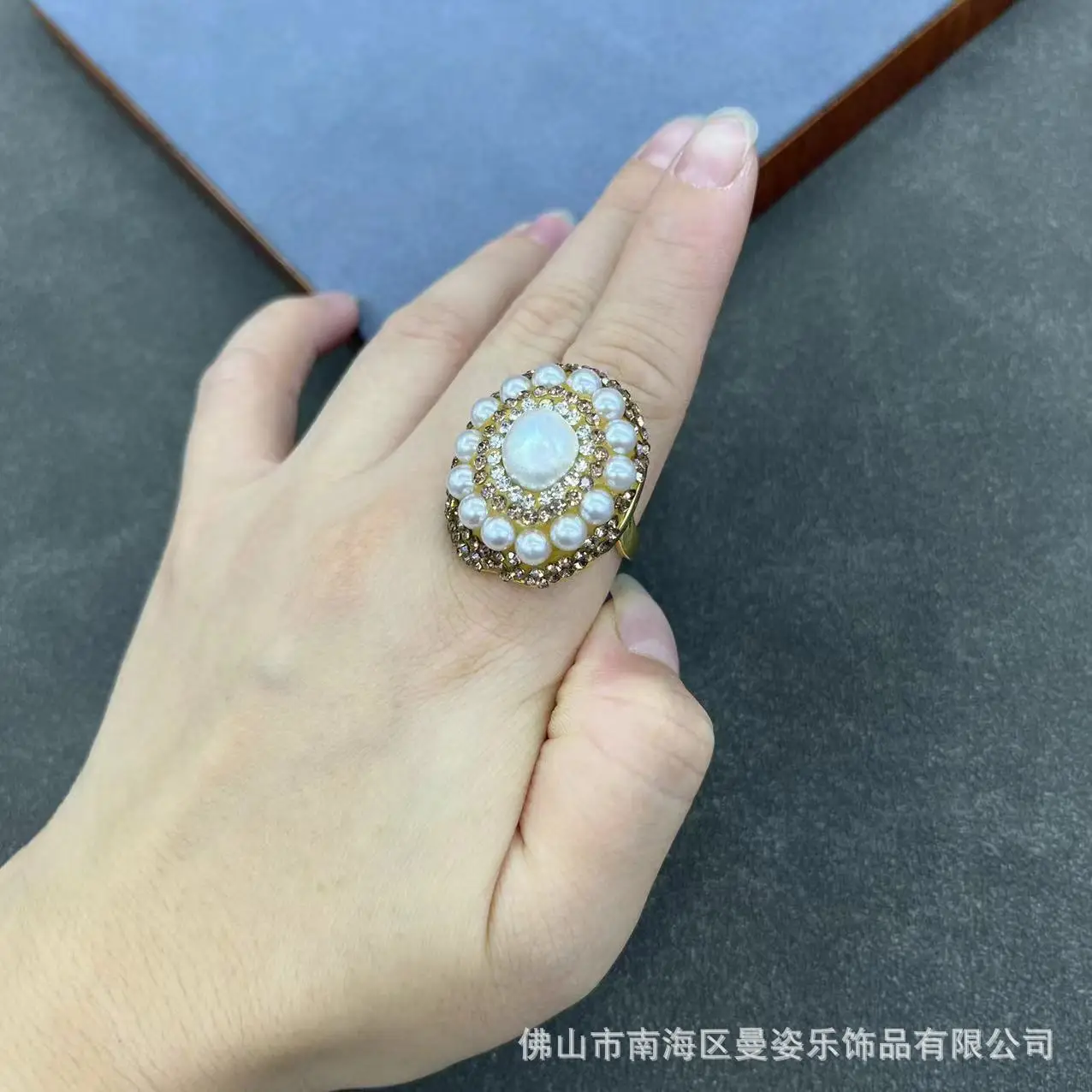 

Live stream new natural baroque pearls, European and American personalized fashion color-preserving real jewelry rings